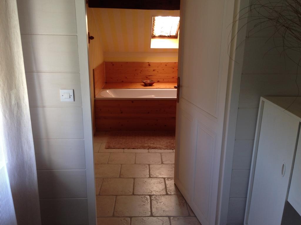B&B Le Chant Des Tourterelles - Mr Guieau Epargnes Room photo